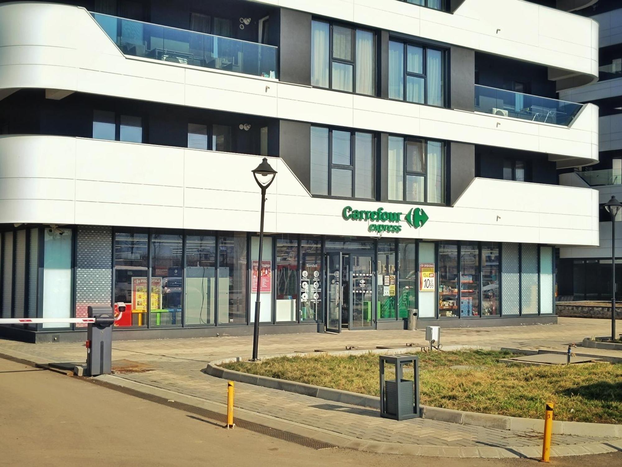 Super Apartments Near Airport With Shop & Free Parking Iasi Exterior foto